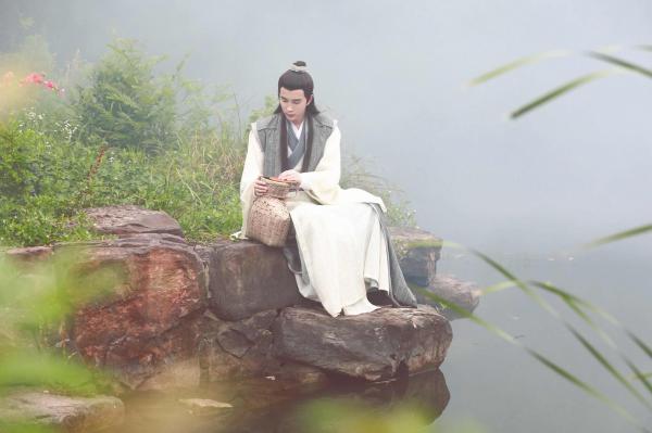 'Tân Bạch Nương Tử': Bạch Tố Trinh cá tính cỡ nào cũng không chọc được Hứa Tiên văn võ song toàn 'Tân Bạch Nương Tử': Bạch Tố Trinh cá tính cỡ nào cũng không chọc được Hứa Tiên văn võ song toàn