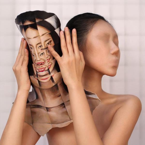 Dain Yoon - 'Thánh trang điểm' ngụy trang bất chấp mọi môi trường Dain Yoon - 'Thánh trang điểm' ngụy trang bất chấp mọi môi trường