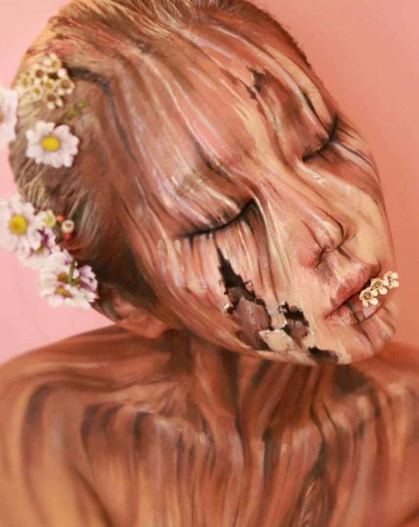 Dain Yoon - 'Thánh trang điểm' ngụy trang bất chấp mọi môi trường Dain Yoon - 'Thánh trang điểm' ngụy trang bất chấp mọi môi trường