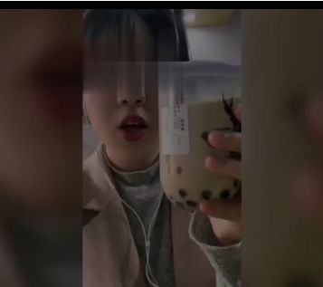 Trung Quốc nở rộ dịch vụ thuê người khác 'ăn hộ, uống hộ' Trung Quốc nở rộ dịch vụ thuê người khác 'ăn hộ, uống hộ'