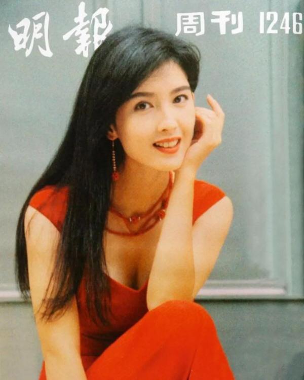 Những đại mỹ nhân Hong Kong và nỗi đau bị phụ tình: Người 8 lần bị chồng phản bội, kẻ chết tâm vì tin nhầm người Những đại mỹ nhân Hong Kong và nỗi đau bị phụ tình: Người 8 lần bị chồng phản bội, kẻ chết tâm vì tin nhầm người