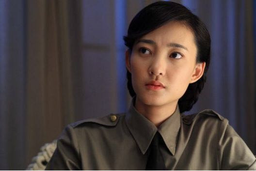 10 sao nữ Hoa ngữ xinh đẹp và 'soái khí' đầy mình khi diện quân trang 10 sao nữ Hoa ngữ xinh đẹp và 'soái khí' đầy mình khi diện quân trang