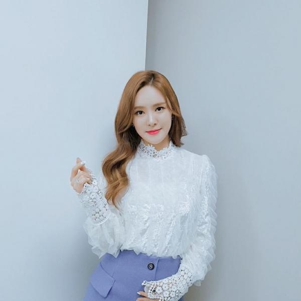 Đã tìm ra nữ idol 'xấu tính' nhất K-Pop: Đánh và dọa giết thành viên cùng nhóm, yêu cầu được đối xử như nghệ sĩ YG Đã tìm ra nữ idol 'xấu tính' nhất K-Pop: Đánh và dọa giết thành viên cùng nhóm, yêu cầu được đối xử như nghệ sĩ YG