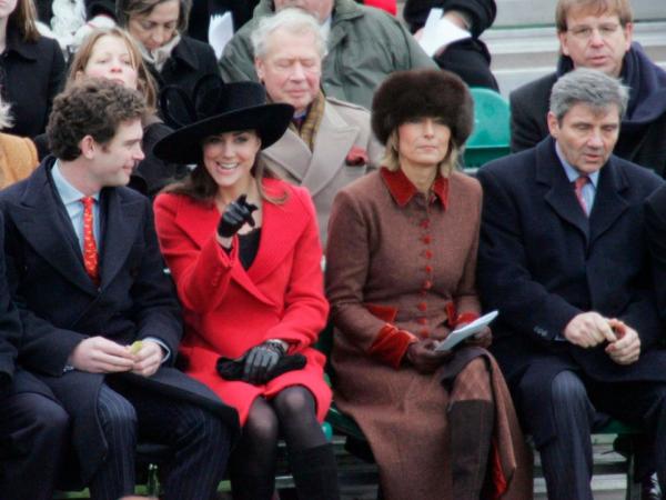 Loạt khoảnh khắc đáng nhớ trong 8 năm làm nên thiên tình sử giữa Hoàng tử William và Kate Middleson Loạt khoảnh khắc đáng nhớ trong 8 năm làm nên thiên tình sử giữa Hoàng tử William và Kate Middleson