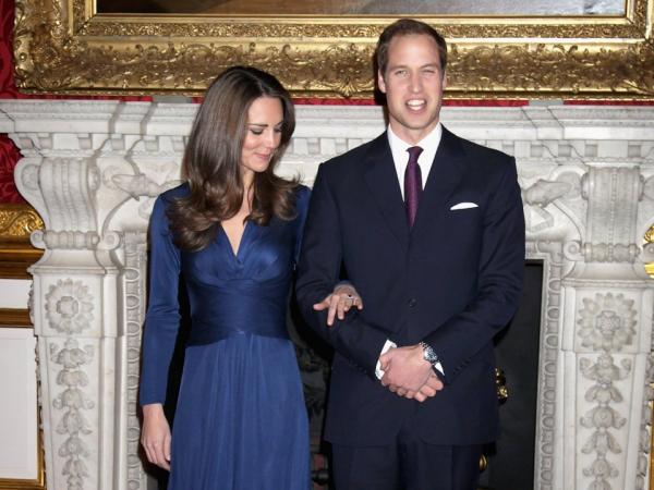 Loạt khoảnh khắc đáng nhớ trong 8 năm làm nên thiên tình sử giữa Hoàng tử William và Kate Middleson Loạt khoảnh khắc đáng nhớ trong 8 năm làm nên thiên tình sử giữa Hoàng tử William và Kate Middleson