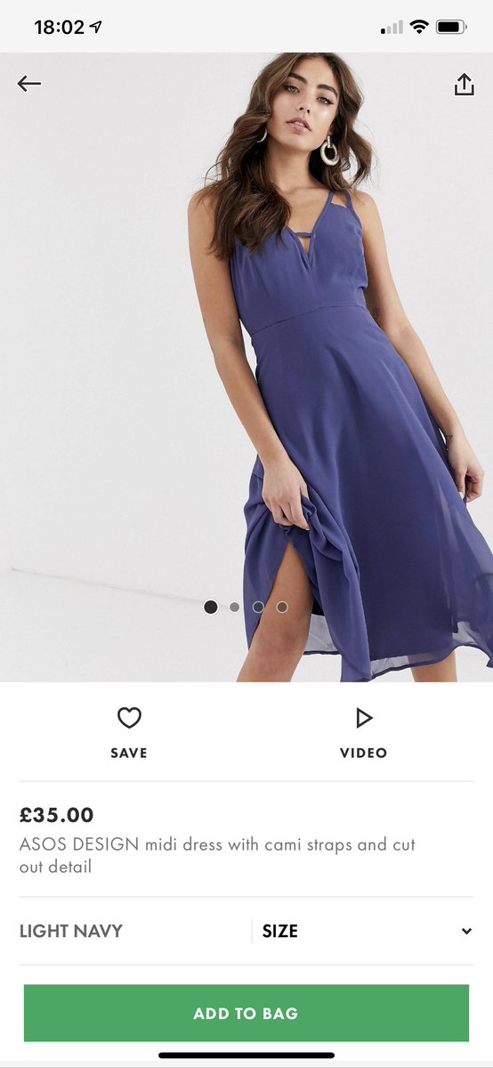 Lỗi tại tay photoshop: ASOS bị phát hiện dùng... kẹp giấy để giúp váy vừa với người mẫu Lỗi tại tay photoshop: ASOS bị phát hiện dùng... kẹp giấy để giúp váy vừa với người mẫu
