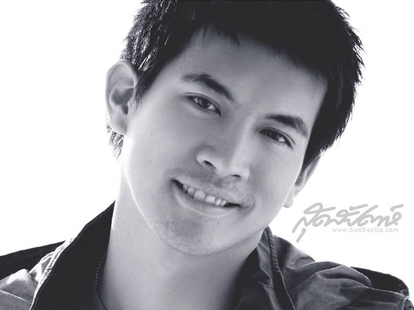 Kawee: Trước Silla của 'Trái Tim Sắt Đá', đây mới là bad boy huyền thoại trong lòng hội chị em một thời Kawee: Trước Silla của 'Trái Tim Sắt Đá', đây mới là bad boy huyền thoại trong lòng hội chị em một thời
