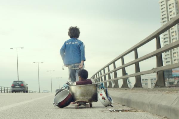 'Capernaum': Bộ phim về cậu bé 12 tuổi kiện bố mẹ ruột khiến toàn thế giới sửng sốt và tan nát cõi lòng 'Capernaum': Bộ phim về cậu bé 12 tuổi kiện bố mẹ ruột khiến toàn thế giới sửng sốt và tan nát cõi lòng