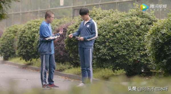 An Qua: Từ chàng diễn viên không ai nhớ mặt đến vai diễn gây sốt Phí Đại Xuyên trong 'Anh Chỉ Thích Em' An Qua: Từ chàng diễn viên không ai nhớ mặt đến vai diễn gây sốt Phí Đại Xuyên trong 'Anh Chỉ Thích Em'