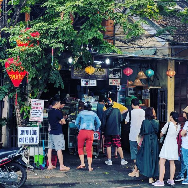Bánh mì Phượng lừng danh Hội An đã có mặt trên đất Hàn với kiến trúc đậm chất phố cổ Bánh mì Phượng lừng danh Hội An đã có mặt trên đất Hàn với kiến trúc đậm chất phố cổ