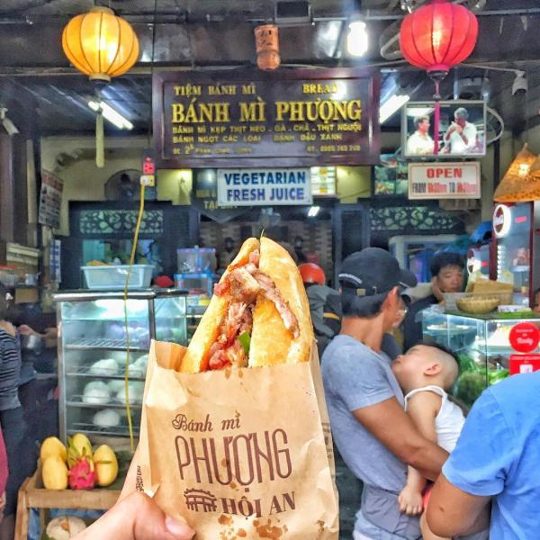 Bánh mì Phượng lừng danh Hội An đã có mặt trên đất Hàn với kiến trúc đậm chất phố cổ Bánh mì Phượng lừng danh Hội An đã có mặt trên đất Hàn với kiến trúc đậm chất phố cổ