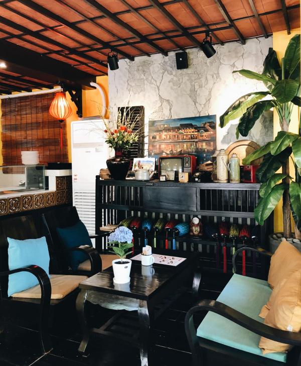 Bánh mì Phượng lừng danh Hội An đã có mặt trên đất Hàn với kiến trúc đậm chất phố cổ Bánh mì Phượng lừng danh Hội An đã có mặt trên đất Hàn với kiến trúc đậm chất phố cổ