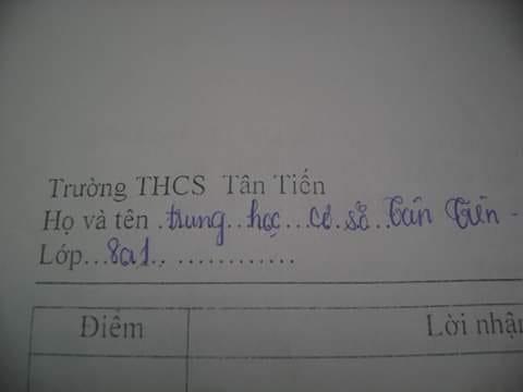Đối mặt với tờ giấy thi, thí sinh căng thẳng đến nỗi quên luôn tên mình là gì Đối mặt với tờ giấy thi, thí sinh căng thẳng đến nỗi quên luôn tên mình là gì