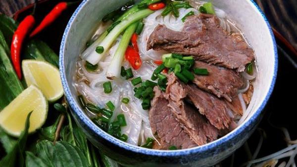 Chưa khi nào người Đông Nam Á đoàn kết như lúc người da trắng chê bai đồ ăn của mình Chưa khi nào người Đông Nam Á đoàn kết như lúc người da trắng chê bai đồ ăn của mình