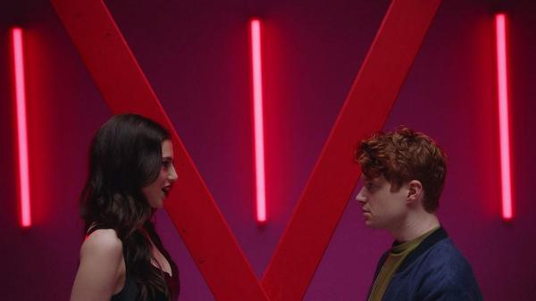 Bonding – Đặc sản mới của Netflix gây sốt vì đề tài nặng đô và những câu thoại hết sức ‘khiêu gợi’ Bonding – Đặc sản mới của Netflix gây sốt vì đề tài nặng đô và những câu thoại hết sức ‘khiêu gợi’
