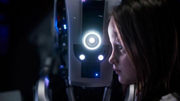 Series mới trên Netflix 'I Am Mother' – Khi con người được nuôi dạy bởi 'mẹ' Robot Series mới trên Netflix 'I Am Mother' – Khi con người được nuôi dạy bởi 'mẹ' Robot