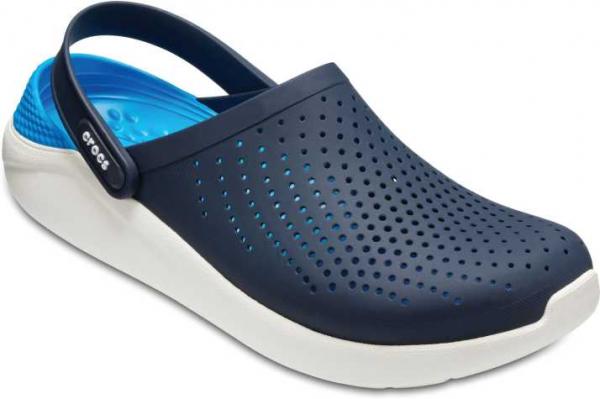 Dép đã gây tranh cãi, túi xách Crocs mới ra mắt còn khiến dân tình hoang mang hơn Dép đã gây tranh cãi, túi xách Crocs mới ra mắt còn khiến dân tình hoang mang hơn