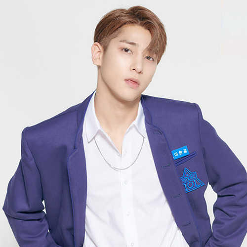 Thí sinh Produce X khốn đốn vì khí chất sexy: Đi công viên giải trí, ăn kẹo Pepero bị hiểu lầm thành đi bar hút thuốc Thí sinh Produce X khốn đốn vì khí chất sexy: Đi công viên giải trí, ăn kẹo Pepero bị hiểu lầm thành đi bar hút thuốc