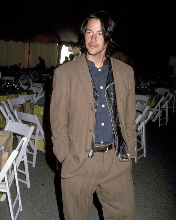Chiều fan bậc nhất như Keanu Reeves: Mua hẳn một cây kem chỉ để ký tặng cho fan của mình Chiều fan bậc nhất như Keanu Reeves: Mua hẳn một cây kem chỉ để ký tặng cho fan của mình