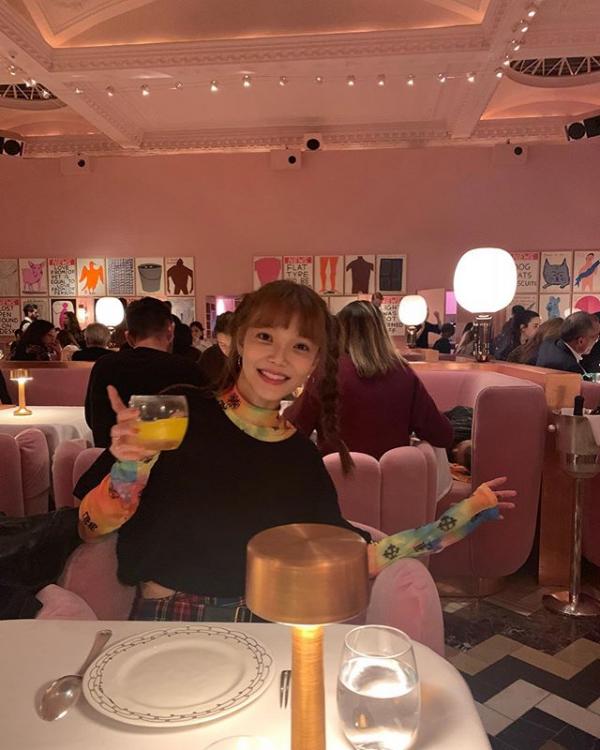 Khoe ảnh đi du lịch, AOA Jimin khiến đồng nghiệp hoảng hốt vì gầy đến đáng sợ Khoe ảnh đi du lịch, AOA Jimin khiến đồng nghiệp hoảng hốt vì gầy đến đáng sợ
