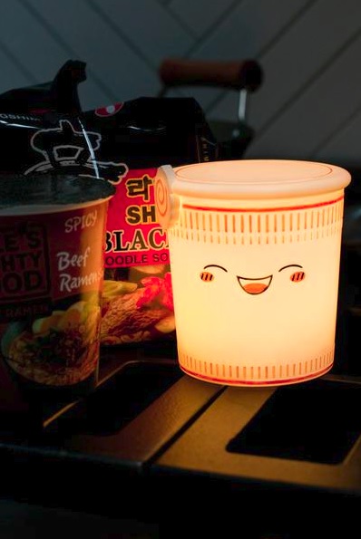 Ăn ngon, giờ ngủ cũng thật ngon với đèn ngủ đồ ăn dễ thương hết nấc Ăn ngon, giờ ngủ cũng thật ngon với đèn ngủ đồ ăn dễ thương hết nấc