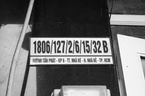 Đâu đó giữa Sài Gòn, chúng ta sẽ vô tình va phải những thông điệp dễ thương muốn xỉu thế này đây Đâu đó giữa Sài Gòn, chúng ta sẽ vô tình va phải những thông điệp dễ thương muốn xỉu thế này đây