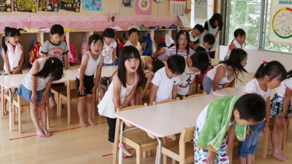 Sự thật về những điều cấm kỵ hà khắc trong trường học Nhật Bản khiến bạn phải sợ hãi Sự thật về những điều cấm kỵ hà khắc trong trường học Nhật Bản khiến bạn phải sợ hãi