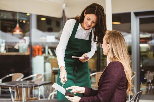 Cười công nghiệp nhiều có thể dẫn tới chứng nghiện rượu Cười công nghiệp nhiều có thể dẫn tới chứng nghiện rượu