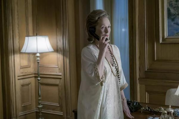 Katharine Graham - Từ 'mẹ bỉm sữa' núp bóng chồng đến bà trùm thay đổi bộ mặt báo chí Mỹ Katharine Graham - Từ 'mẹ bỉm sữa' núp bóng chồng đến bà trùm thay đổi bộ mặt báo chí Mỹ