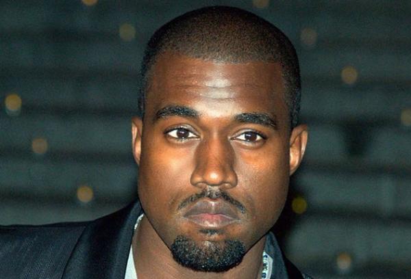 Thói quen kì lạ của người nổi tiếng: Lady Gaga giữ mình cho đêm tân hôn, Kanye West ngủ bất thình lình ở mọi nơi Thói quen kì lạ của người nổi tiếng: Lady Gaga giữ mình cho đêm tân hôn, Kanye West ngủ bất thình lình ở mọi nơi