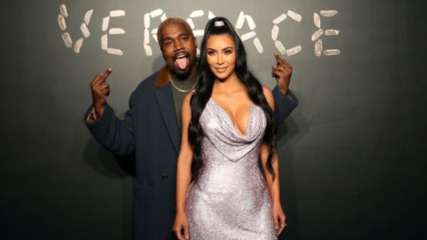Thói quen kì lạ của người nổi tiếng: Lady Gaga giữ mình cho đêm tân hôn, Kanye West ngủ bất thình lình ở mọi nơi Thói quen kì lạ của người nổi tiếng: Lady Gaga giữ mình cho đêm tân hôn, Kanye West ngủ bất thình lình ở mọi nơi