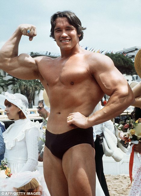 Ông chú Brazil liều mạng tiêm synthol để có cơ bắp 'khủng' như Hulk Ông chú Brazil liều mạng tiêm synthol để có cơ bắp 'khủng' như Hulk