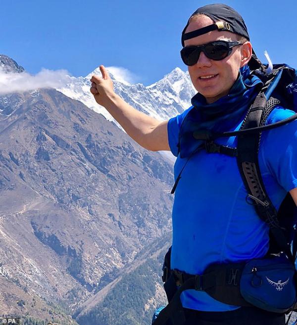 Số lượng người bỏ mạng trên đỉnh Everest đạt kỷ lục, chính phủ Nepal không có ý định hạn chế giấy phép leo núi Số lượng người bỏ mạng trên đỉnh Everest đạt kỷ lục, chính phủ Nepal không có ý định hạn chế giấy phép leo núi