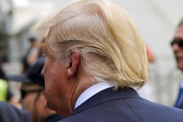 Ngày này rồi cũng đến, Donald Trump bỗng dưng đổi kiểu tóc huyền thoại khiến dân tình hào hứng Ngày này rồi cũng đến, Donald Trump bỗng dưng đổi kiểu tóc huyền thoại khiến dân tình hào hứng