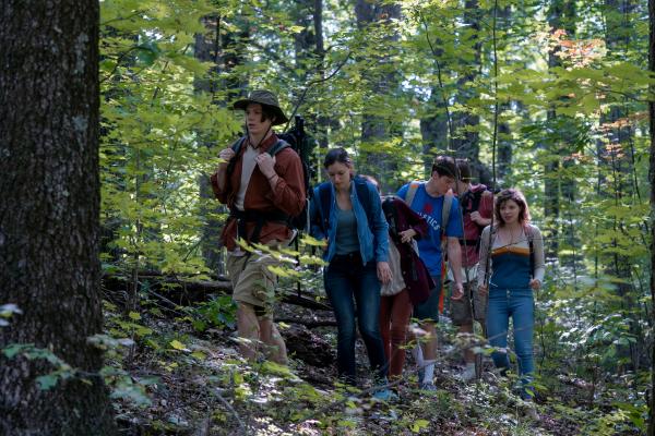 'The Society': Cha mẹ đột nhiên biến mất, thị trấn bị cô lập, đám trẻ trung học phải làm sao? 'The Society': Cha mẹ đột nhiên biến mất, thị trấn bị cô lập, đám trẻ trung học phải làm sao?