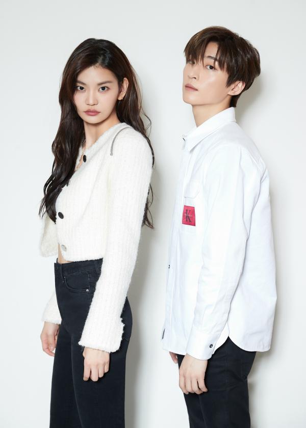 R.Tee - Producer đẹp hơn hoa, hotboy mới trong truyền thuyết của nhà YG là ai? R.Tee - Producer đẹp hơn hoa, hotboy mới trong truyền thuyết của nhà YG là ai?