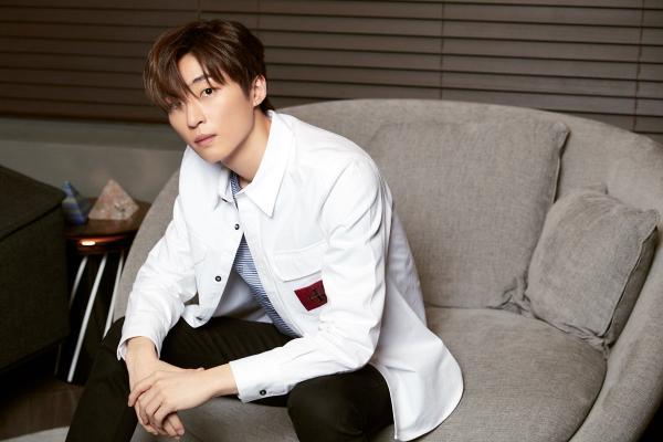 R.Tee - Producer đẹp hơn hoa, hotboy mới trong truyền thuyết của nhà YG là ai? R.Tee - Producer đẹp hơn hoa, hotboy mới trong truyền thuyết của nhà YG là ai?
