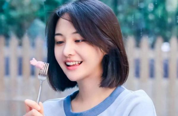 Trịnh Sảng - Cúc Tịnh Y: Đại chiến căng thẳng giữa 2 fandom, Trương Hằng vào cuộc bảo vệ người yêu Trịnh Sảng - Cúc Tịnh Y: Đại chiến căng thẳng giữa 2 fandom, Trương Hằng vào cuộc bảo vệ người yêu