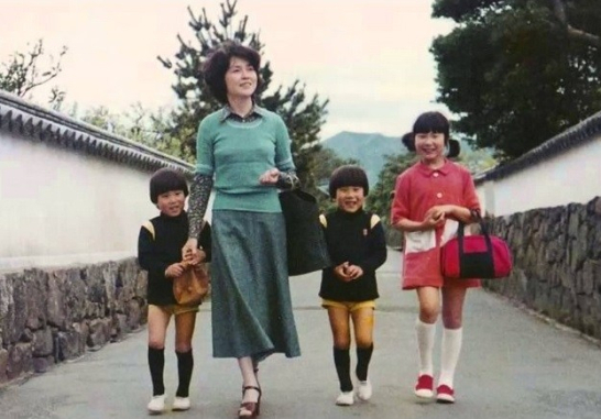 Bí ẩn về Megumi Yokota - nữ sinh Nhật Bản bị bắt cóc bởi đặc vụ Triều Tiên Bí ẩn về Megumi Yokota - nữ sinh Nhật Bản bị bắt cóc bởi đặc vụ Triều Tiên