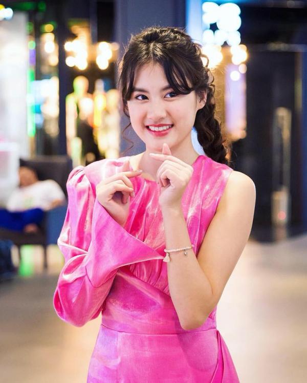 Bad Genius được Thái làm thành TV series: Nội dung và dàn diễn viên hot hòn họt Bad Genius được Thái làm thành TV series: Nội dung và dàn diễn viên hot hòn họt