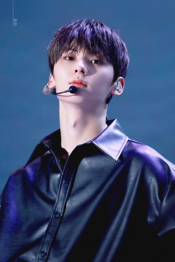Sasaeng fan Minhyun cho rằng fan Việt ảo tưởng sau khi bị tấn công bởi nhiều inbox 'tẩy chay' Sasaeng fan Minhyun cho rằng fan Việt ảo tưởng sau khi bị tấn công bởi nhiều inbox 'tẩy chay'