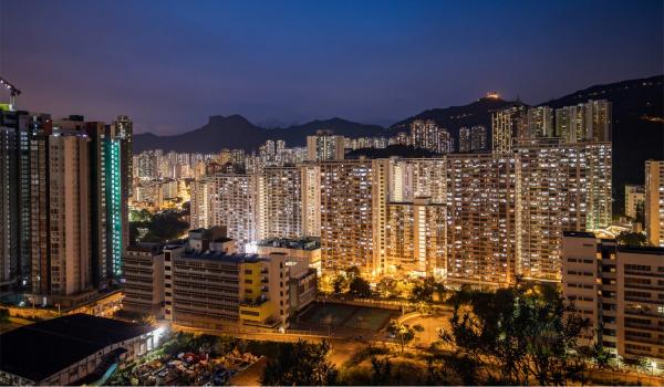 Mở đèn khi ngủ có khả năng dẫn đến tăng cân ở phụ nữ Mở đèn khi ngủ có khả năng dẫn đến tăng cân ở phụ nữ