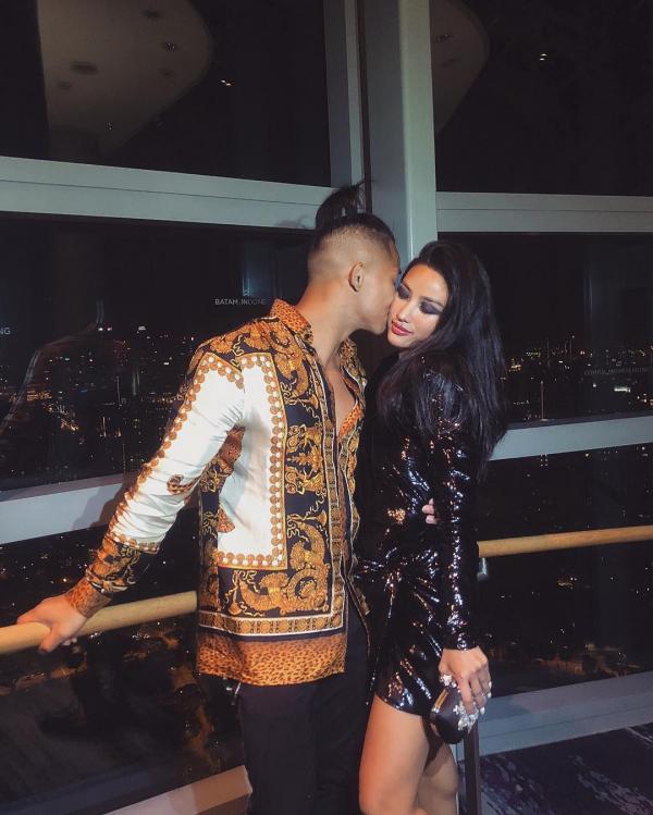 6 hot girl nổi tiếng nhất thời Yahoo, Blog: Cô gái năm ấy chúng ta cùng theo đuổi giờ ra sao? 6 hot girl nổi tiếng nhất thời Yahoo, Blog: Cô gái năm ấy chúng ta cùng theo đuổi giờ ra sao?