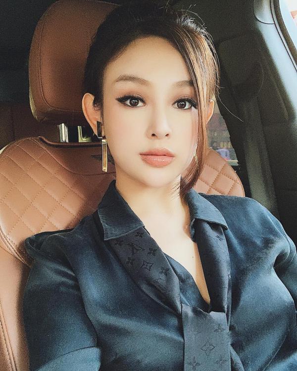 6 hot girl nổi tiếng nhất thời Yahoo, Blog: Cô gái năm ấy chúng ta cùng theo đuổi giờ ra sao? 6 hot girl nổi tiếng nhất thời Yahoo, Blog: Cô gái năm ấy chúng ta cùng theo đuổi giờ ra sao?