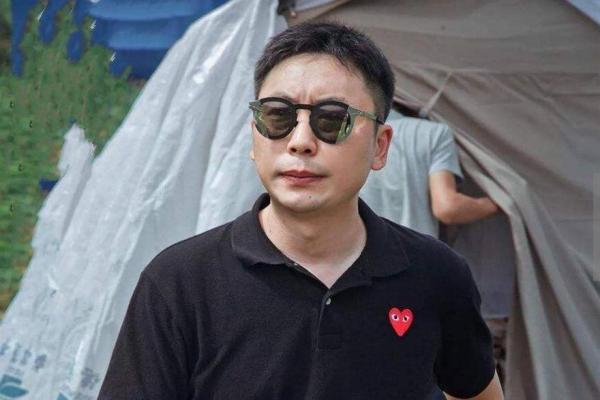 HOT: NSX 'Hương Mật' tuyên bố Đặng Luân - Dương Tử - La Vân Hi sẽ tái hợp trong tác phẩm mới HOT: NSX 'Hương Mật' tuyên bố Đặng Luân - Dương Tử - La Vân Hi sẽ tái hợp trong tác phẩm mới