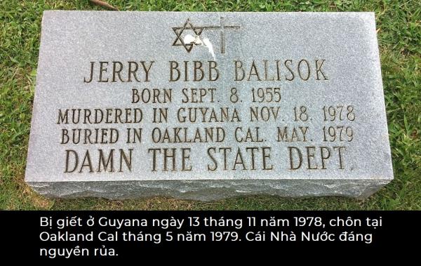 Nhói lòng những câu chuyện đằng sau dòng chữ được khắc trên bia mộ Nhói lòng những câu chuyện đằng sau dòng chữ được khắc trên bia mộ