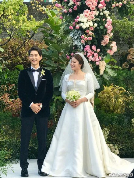 Vì sao Song Joong Ki là người chủ động đệ đơn ly hôn chứ không phải Song Hye Kyo, uẩn khúc nằm ở đây! Vì sao Song Joong Ki là người chủ động đệ đơn ly hôn chứ không phải Song Hye Kyo, uẩn khúc nằm ở đây!