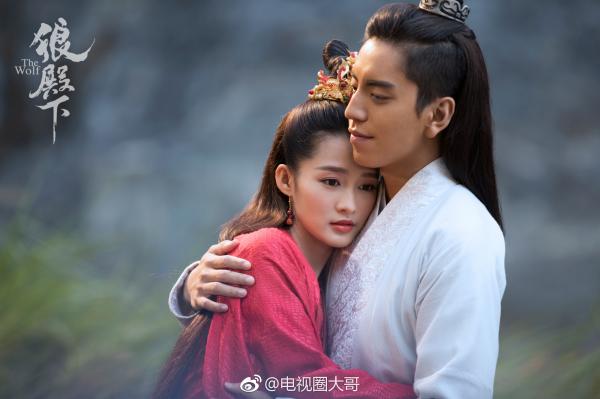 Vì sao Dương Tử - Lý Thấm dù có nhân khí nhưng sẽ khó chạm đỉnh cao như thời Dương Mịch - Triệu Lệ Dĩnh Vì sao Dương Tử - Lý Thấm dù có nhân khí nhưng sẽ khó chạm đỉnh cao như thời Dương Mịch - Triệu Lệ Dĩnh