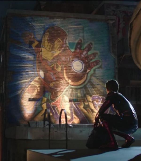 Marvel tưởng nhớ Iron Man ra sao qua 'Spider-Man: Far From Home'? Marvel tưởng nhớ Iron Man ra sao qua 'Spider-Man: Far From Home'?