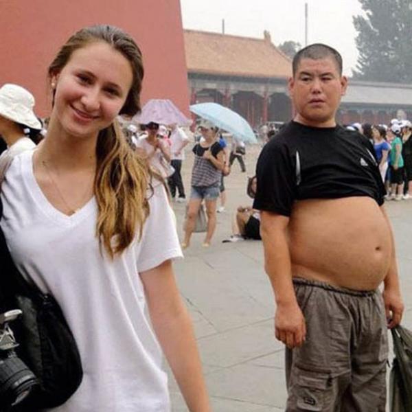 Thời tiết nóng nực ở Trung Quốc tạo nên phong cách ăn mặc mới: 'bikini Bắc Kinh' Thời tiết nóng nực ở Trung Quốc tạo nên phong cách ăn mặc mới: 'bikini Bắc Kinh'
